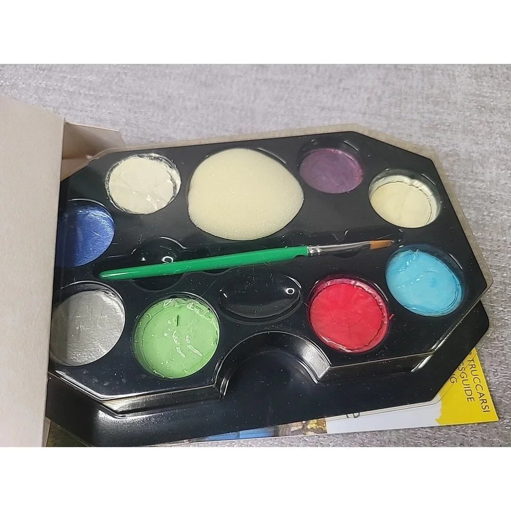 SNAZAROO Face Painting Kit - Multi‎ Colored with Instruction - Never Used